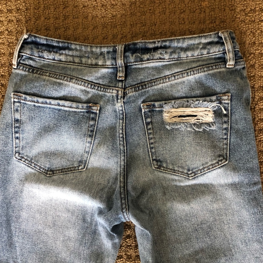 Light Washed Ripped Jeans - Picture 3 of 3